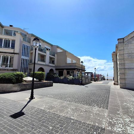Appartement Avec Piscine, Tennis & Balcon, Centre-Ville Chatelaillon-Plage, 6 Pers, 2 Ch - Fr-1-706-17 المظهر الخارجي الصورة